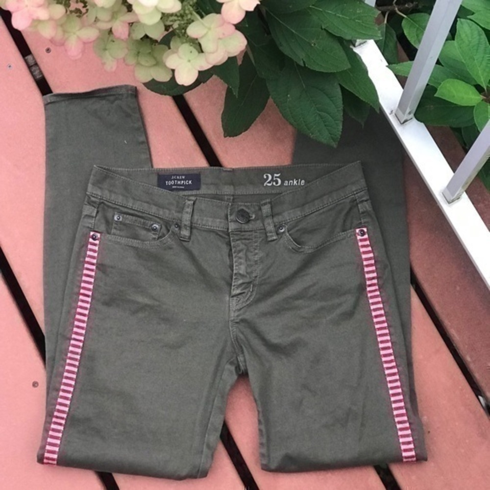 J CREW TOOTHPICK RED STRIPE ANKLE PANTS